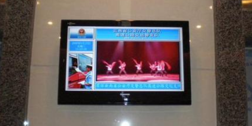 互聯網廣告機系統的組成及特點